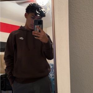 Meet your Posher, Adam